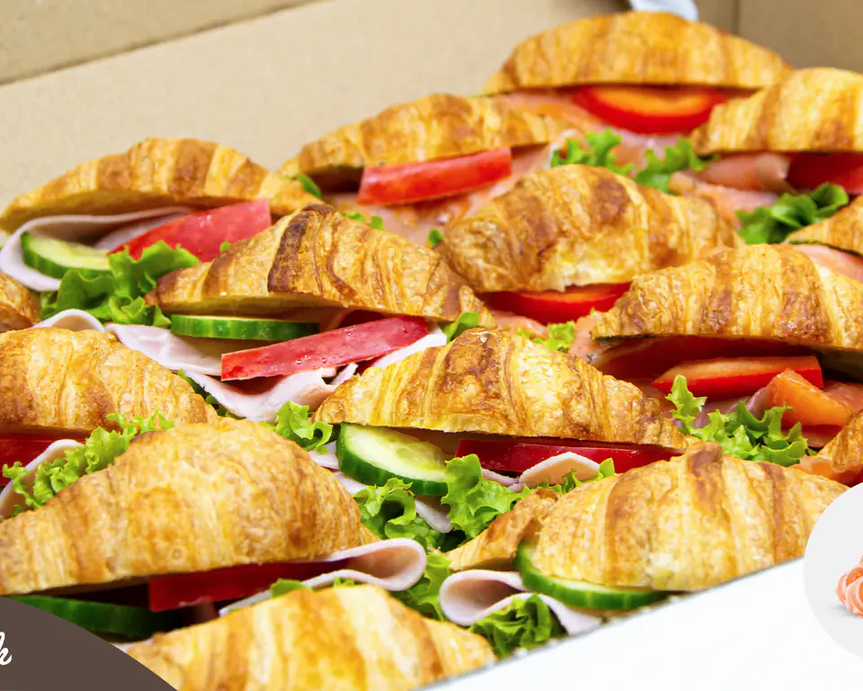 BOX mini croissant s uzeným lososem 16ks - Master