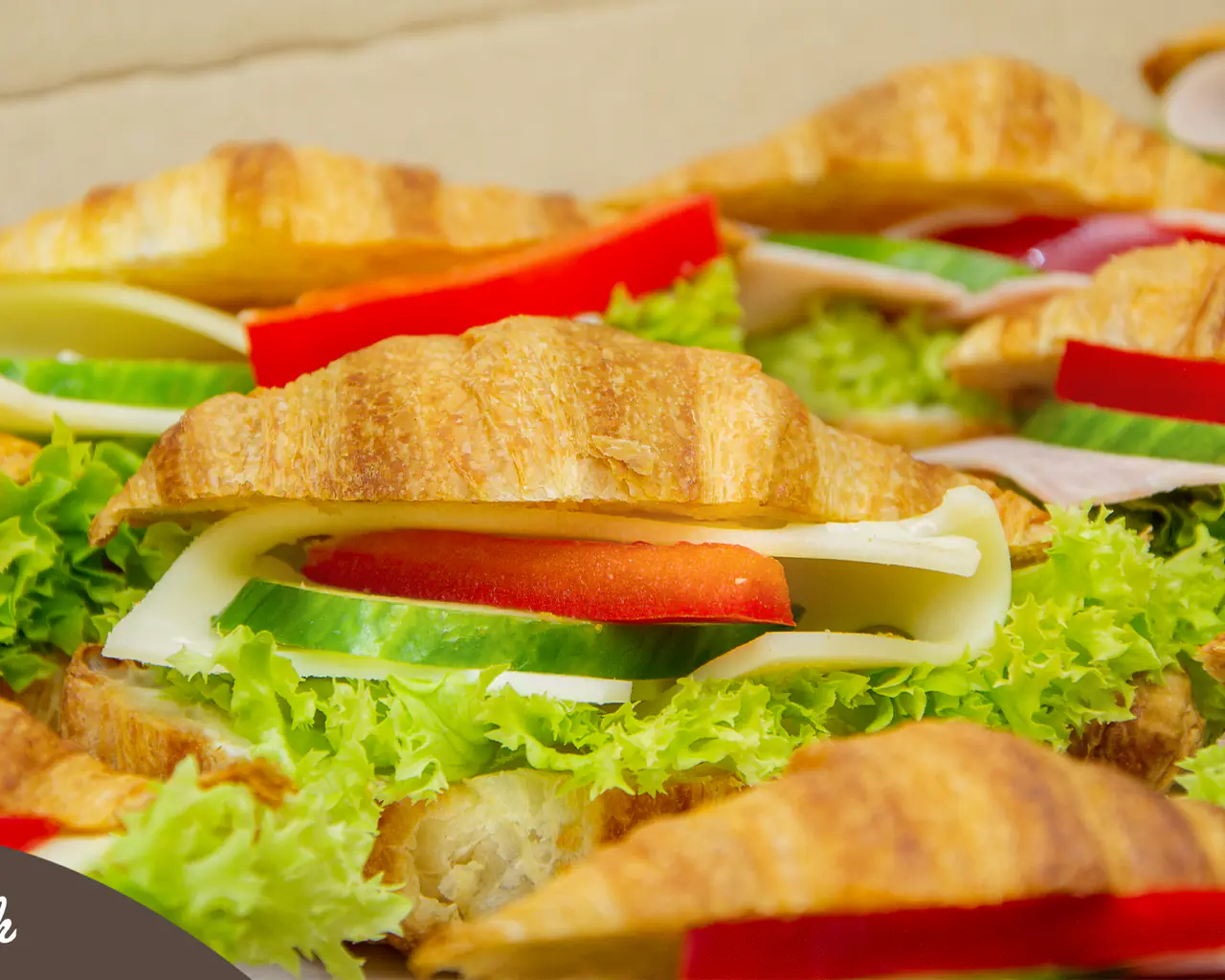 BOX minicroissant, 8x šunka, 8x sýr - Master