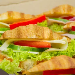 BOX minicroissant, 8x šunka, 8x sýr - Master